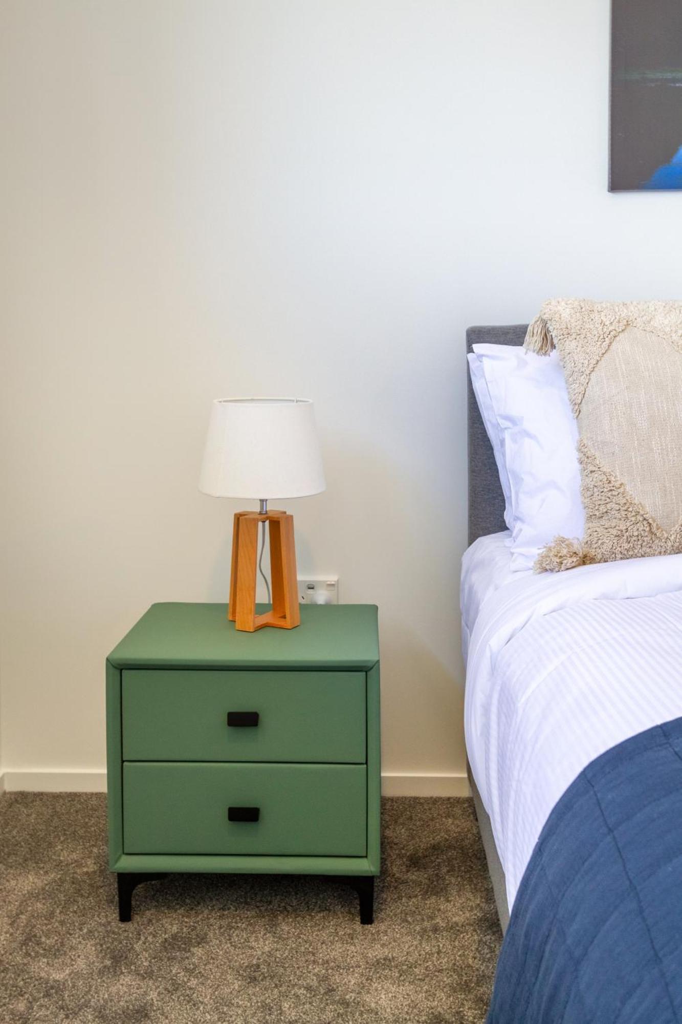 Conveniently Located 2Br Townhouse In West Akl Apartment Auckland Bagian luar foto