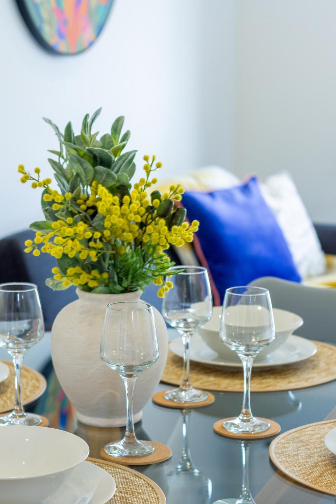 Conveniently Located 2Br Townhouse In West Akl Apartment Auckland Bagian luar foto