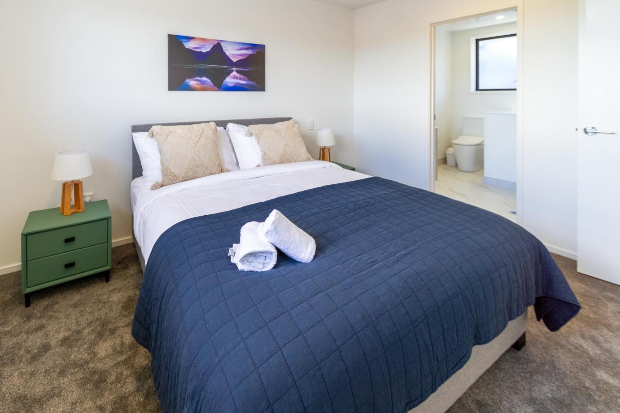 Conveniently Located 2Br Townhouse In West Akl Apartment Auckland Bagian luar foto