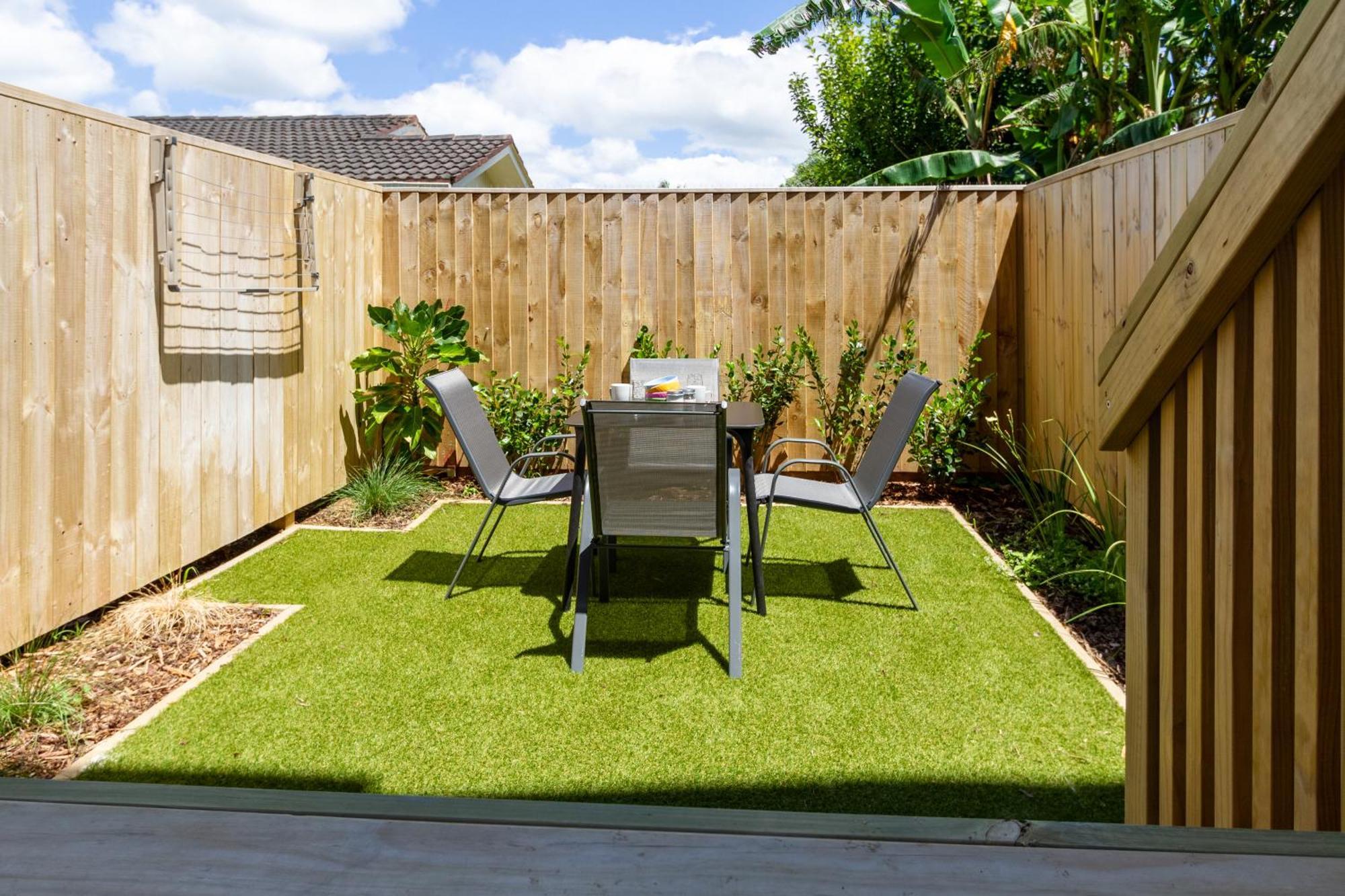 Conveniently Located 2Br Townhouse In West Akl Apartment Auckland Bagian luar foto