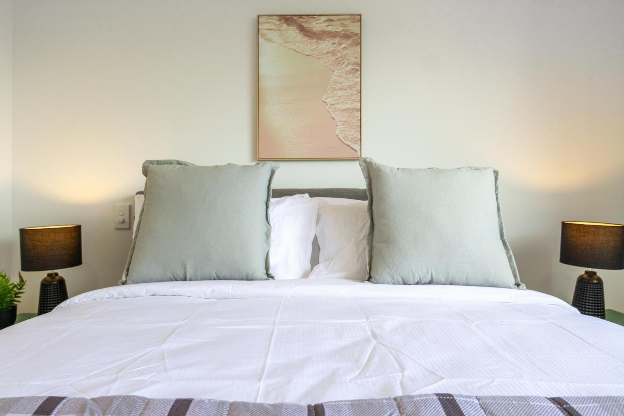 Conveniently Located 2Br Townhouse In West Akl Apartment Auckland Bagian luar foto